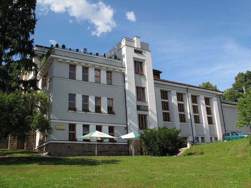 Červený Kostelec 12